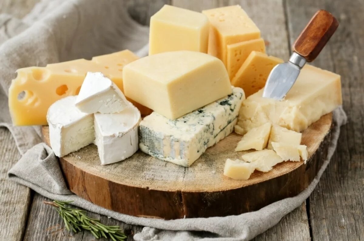    Ученые из Швеции нашли связь между риском деменции и употреблением сыра