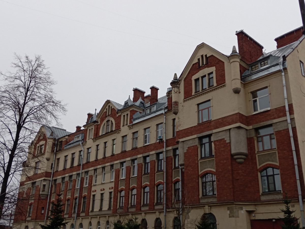  Дом служащих Финляндской железной дороги 1908 архитектор Фёдор Митриц