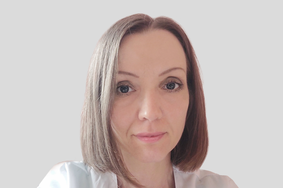 Вульфсон Екатерина Геннадьева, руководиель программы ЛТЭА в Санкт-Петербурге, преподаватель СПбГУ, преподаватель программы «Возможности логотерапевтической помощи взрослым онкологическим пациентами и их родственникам» Московского института психоанализа.