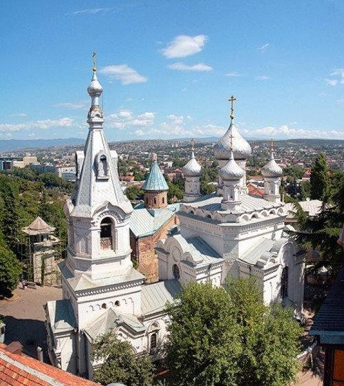 Церковь Иоанна Богослова в Тбилиси, Грузия.