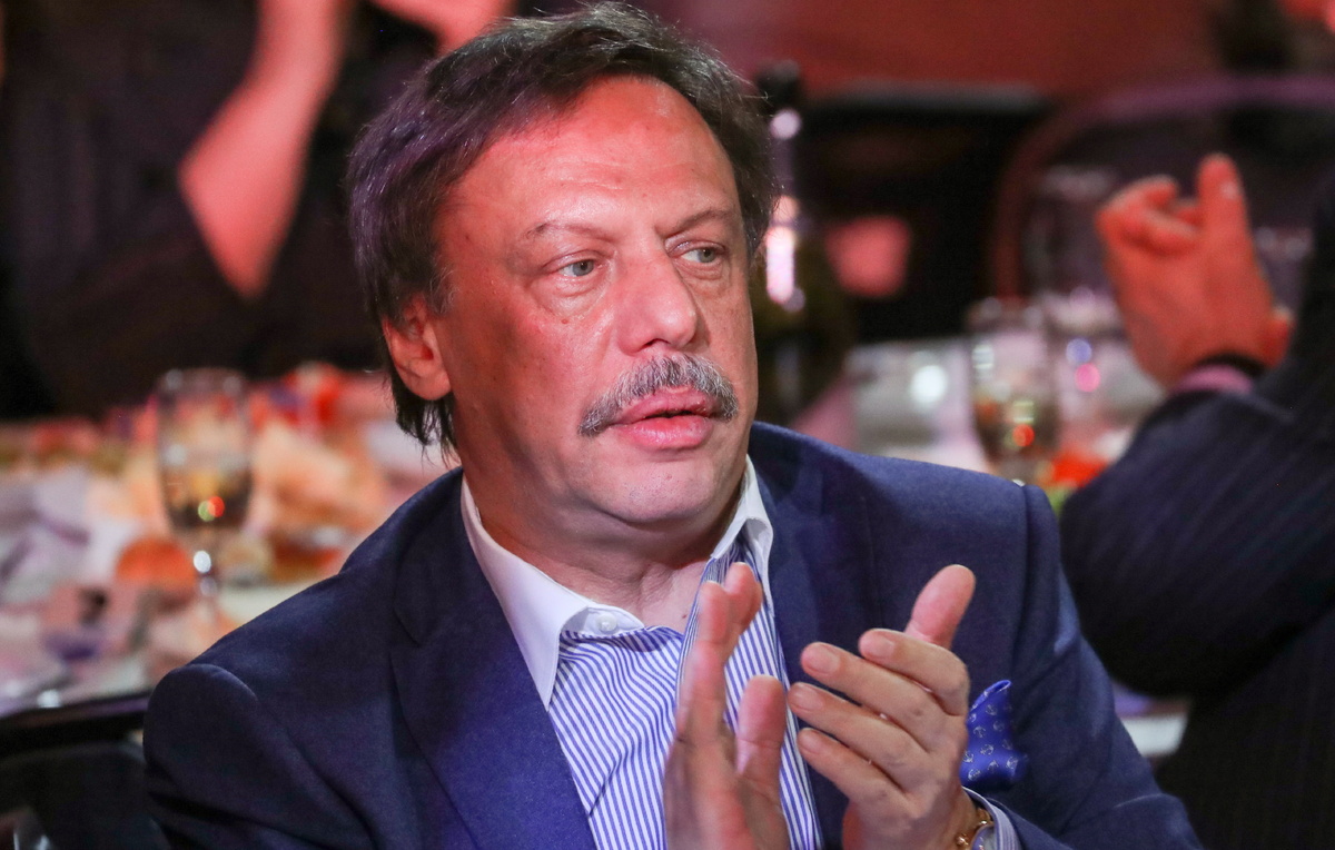   Михаил Барщевский  Сергей Савостьянов/ТАСС