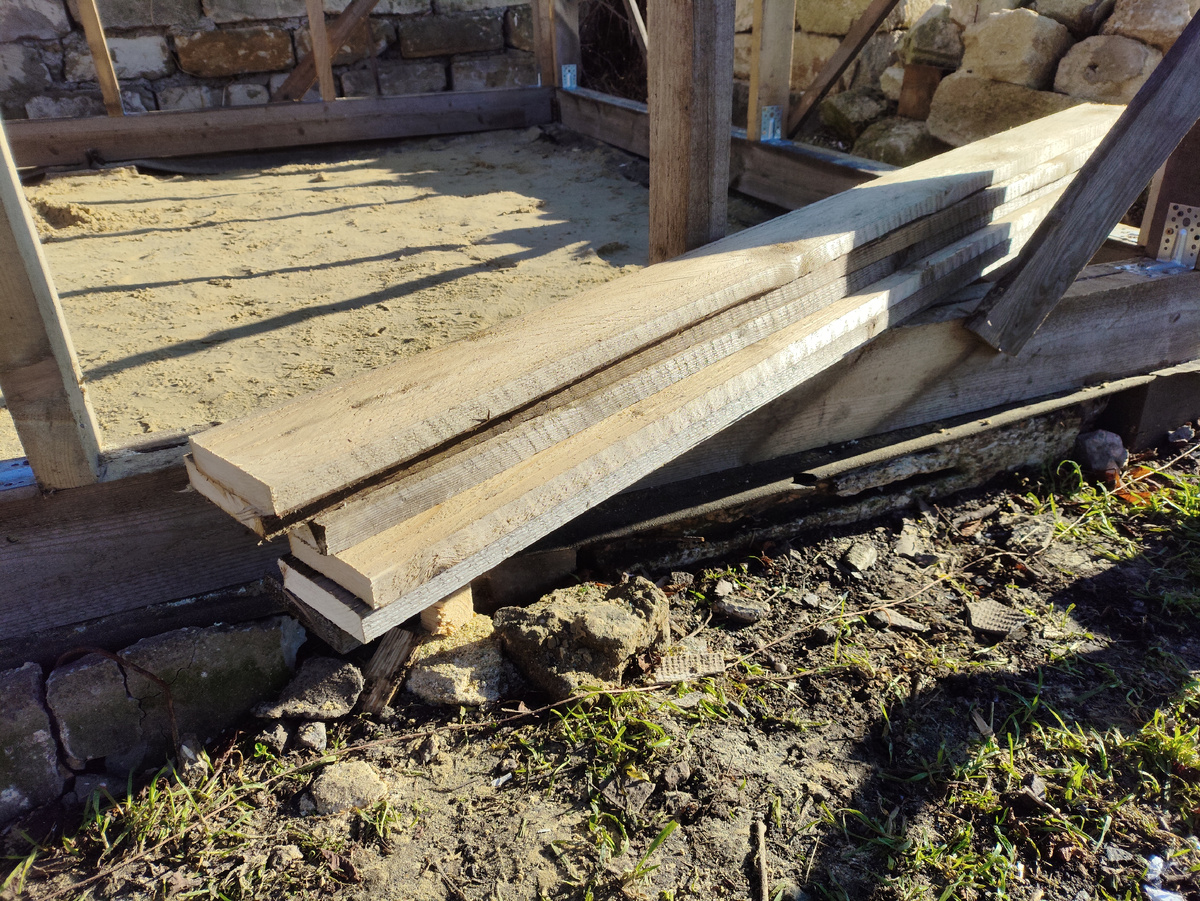 До этого он стойки подготовил