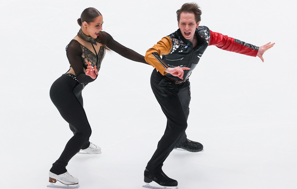    Елизавета Пасечник и Дарио Чиризано  Александр Демьянчук/ТАСС