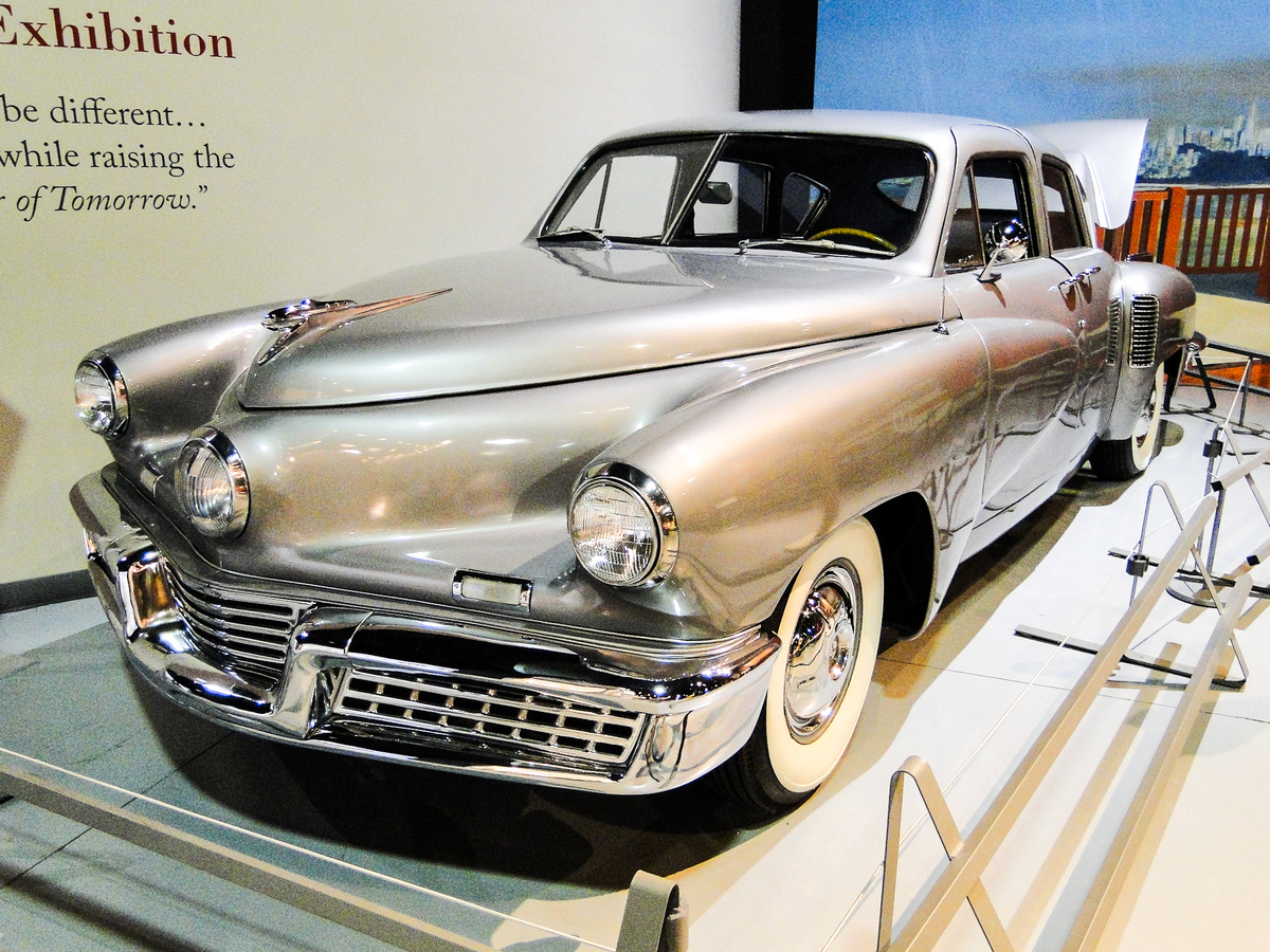 Музей автомобилей в г.Херши, Пенсильвания. Автомобиль Tucker, 1948. Фото автора канала