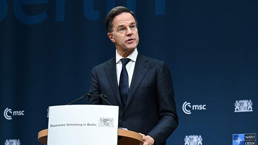    Фото: REUTERS/Annegret Hilse