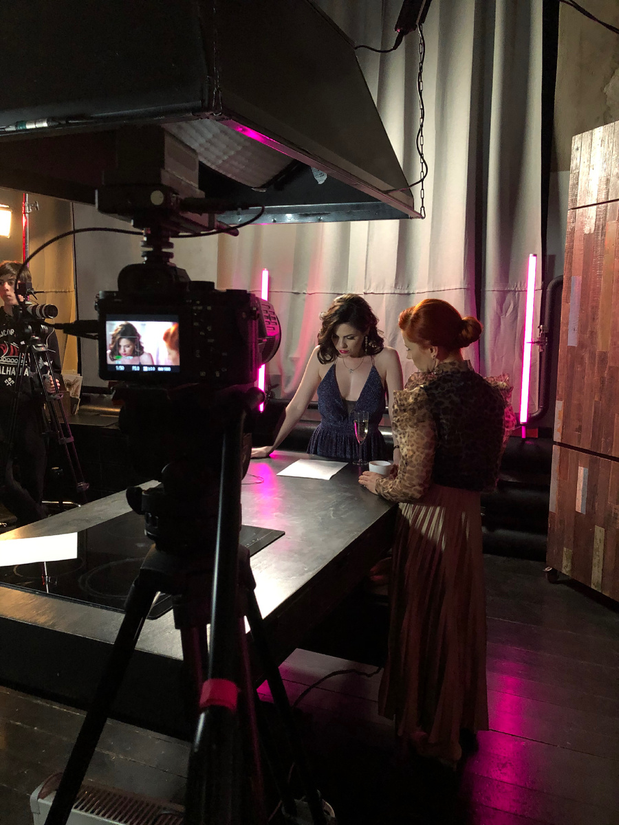 На съёмочной площадке 