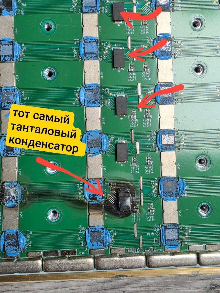 таких плат за свою практику видел очень много. именно модкль Antminer T21