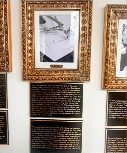 Портрет Джо Байдена на обновленной «Президентской аллее славы» в Белом доме