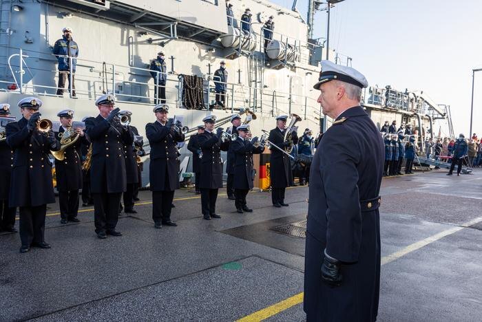 Обложка © Shutterstock / FOTODOM / penofoto