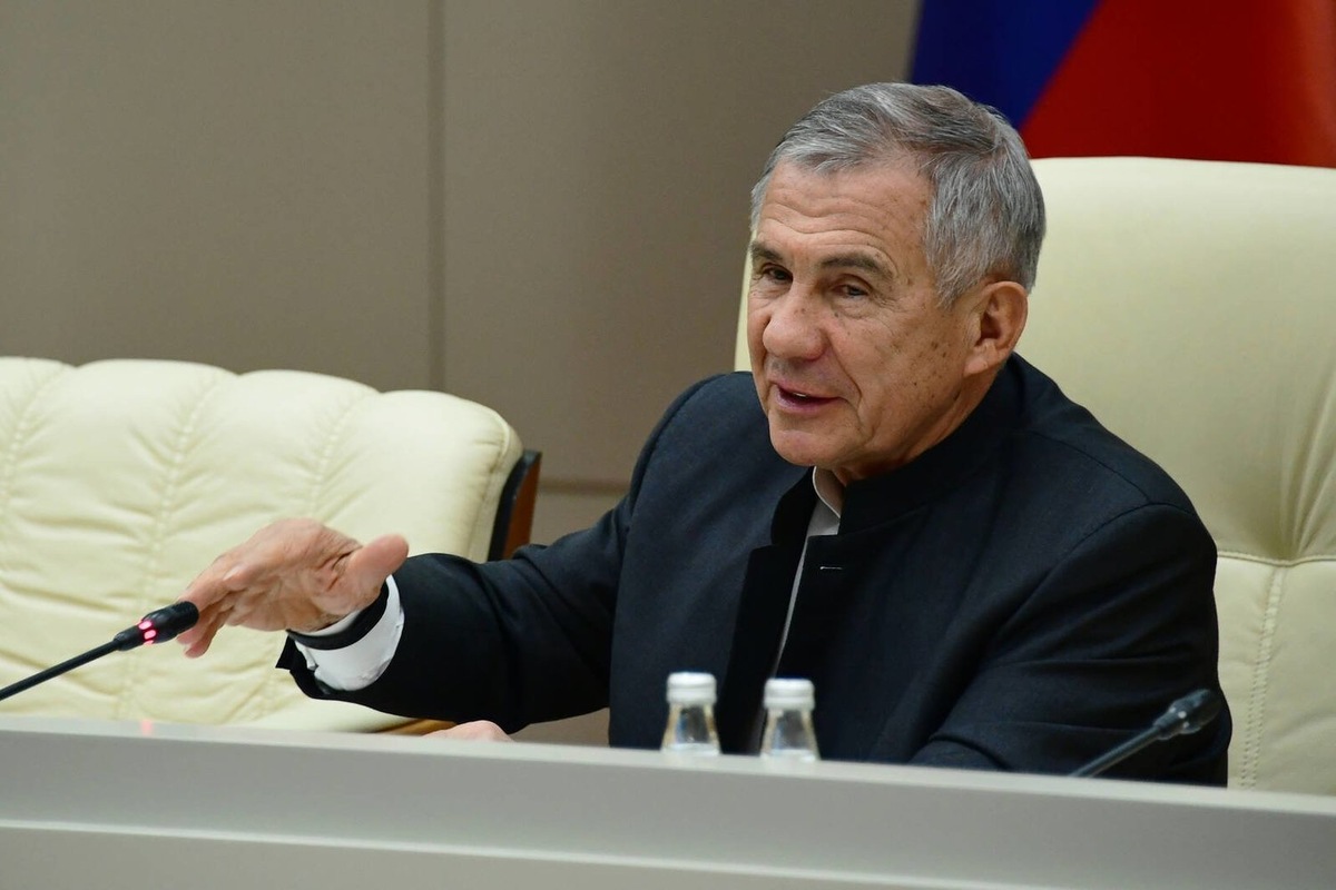    Заседание провел раис Татарстана Рустам Минниханов. предоставлено пресс-службой раиса Татарстана