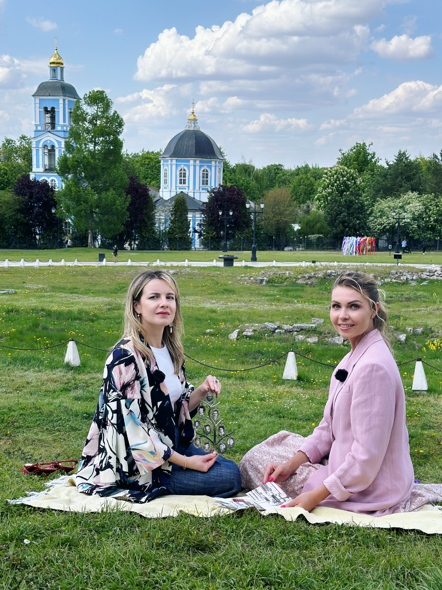 Лина Москвина - героиня проекта "Дыхание семьи с Еленой Ефремовой" и автор проекта - Елена Ефремова