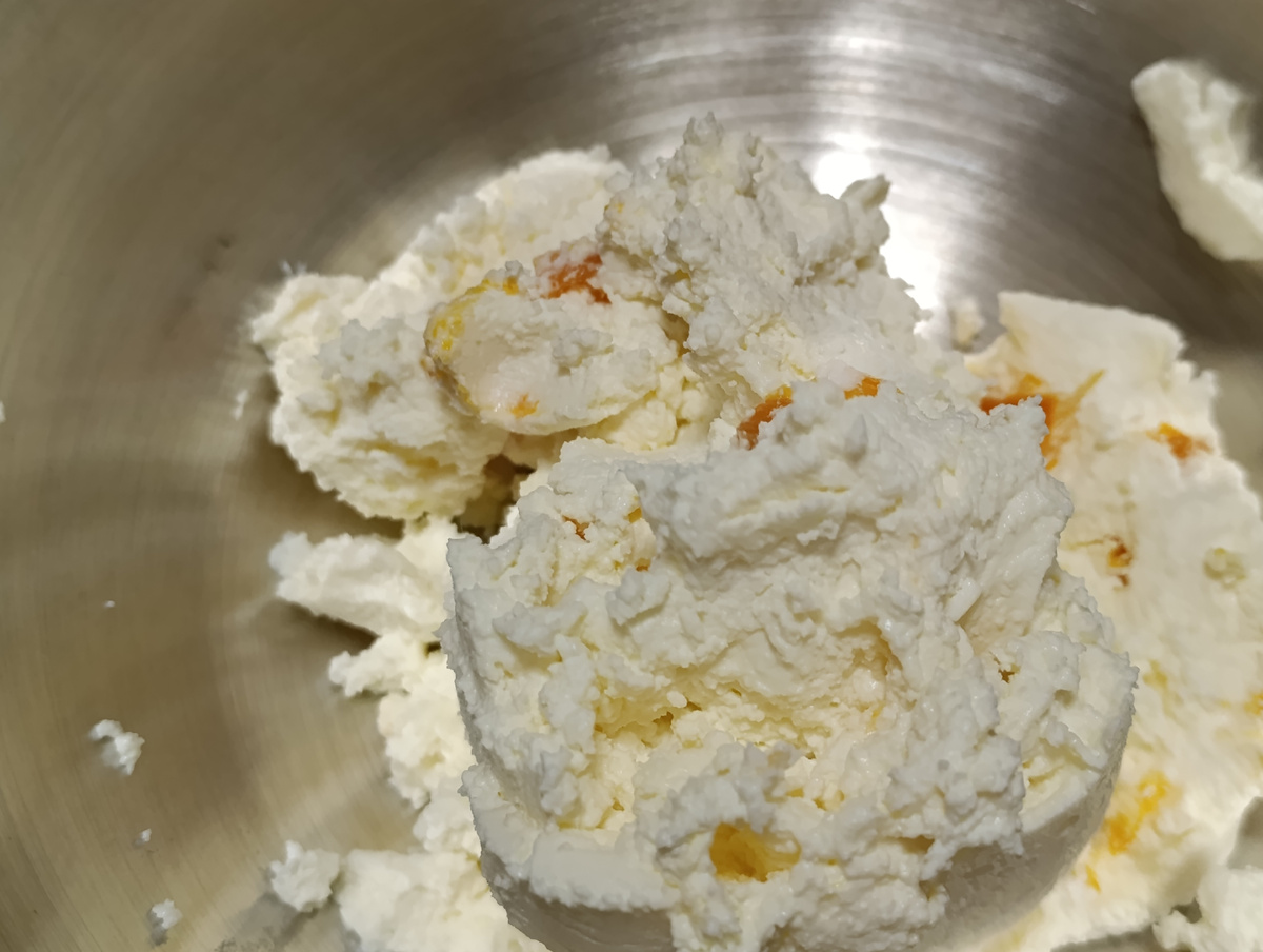 Творожная масса с курагой