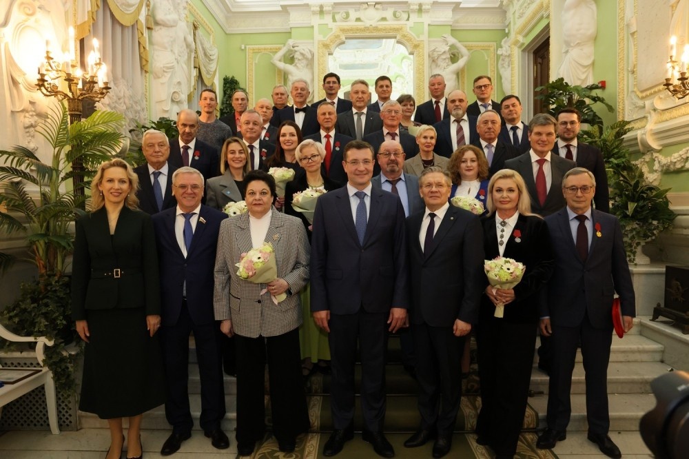    Глеб Никитин вручил государственные награды 33 жителям региона