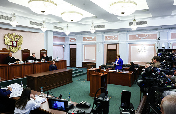     Рассмотрение жалобы покупательницы квартиры певицы Долиной в Москве.Михаил Терещенко/ТАСС