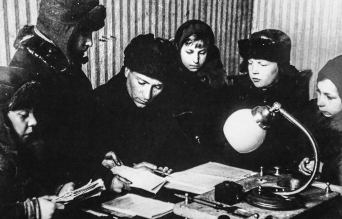 Обучение в блокадном Ленинграде.