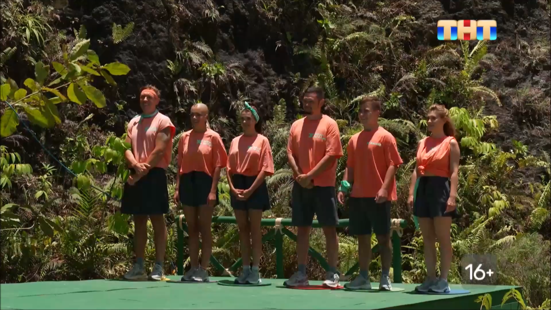 Кадр из шоу «Звёзды в джунглях. Карибский сезон»