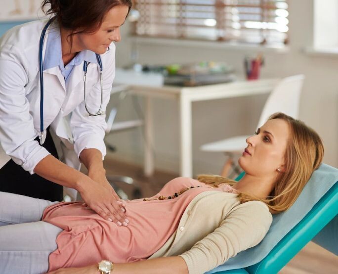 Заблуждение №1: Гастрит = Пожизненная диета из вареной курицы. Почему врачи устали от этого мифа