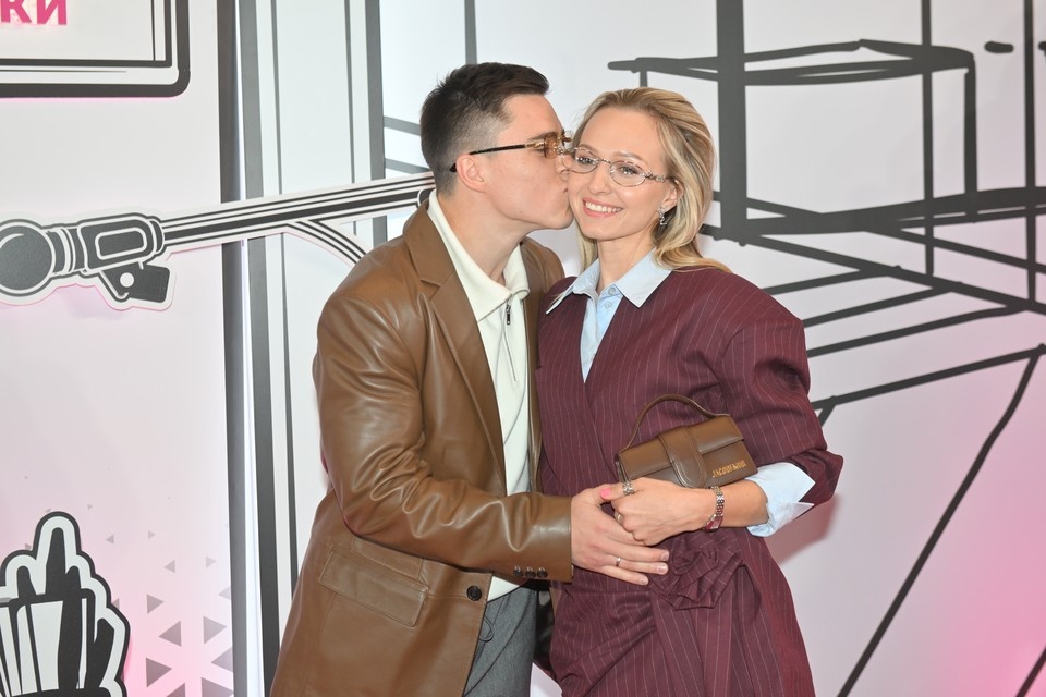    Никита Нагорный с супругой отметили медную свадьбу, опубликовав трогательные снимки. Михаил ФРОЛОВ