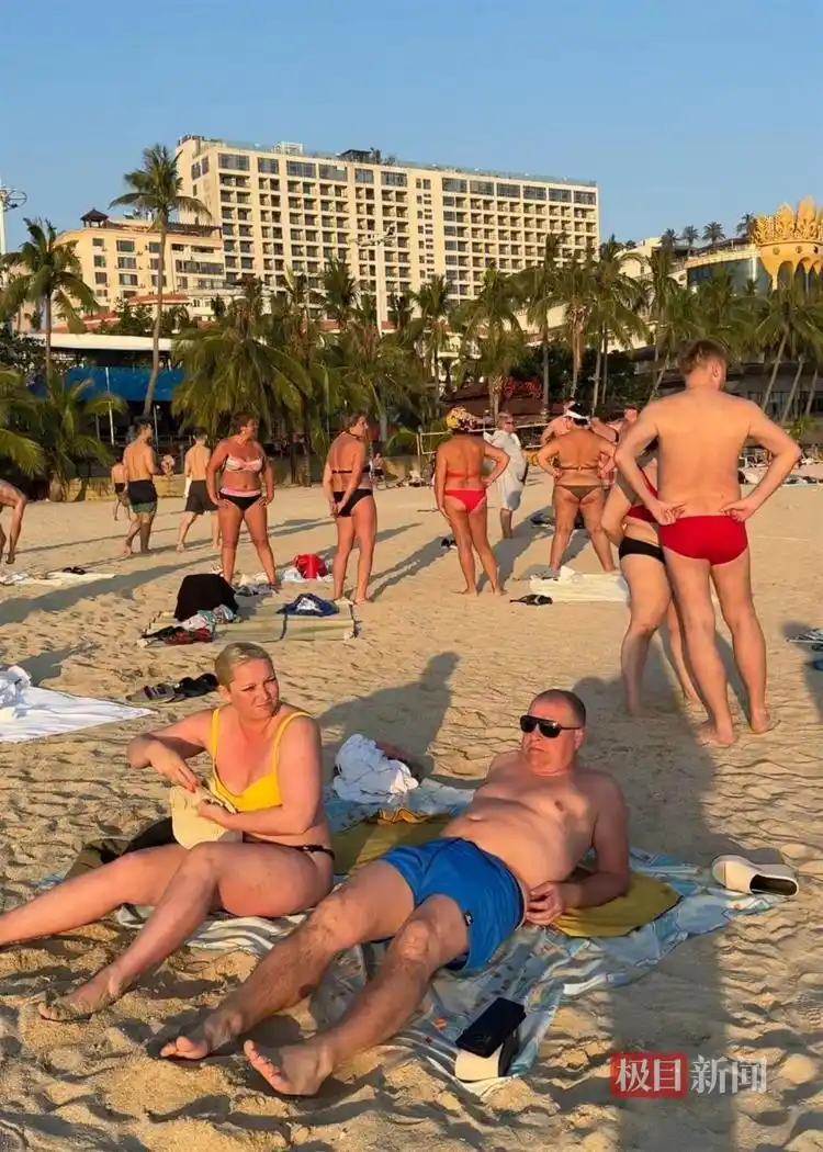 18 декабря, пляж Дадунхай  Baidu.com