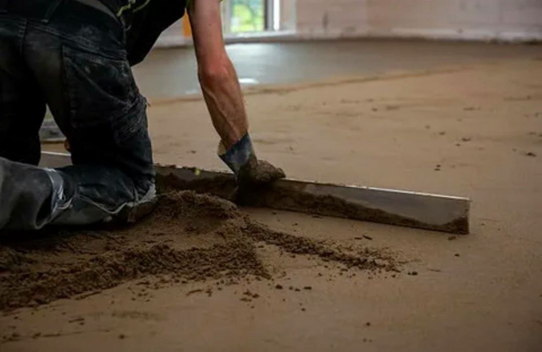 Стяжка пола. Фото из открытых источников