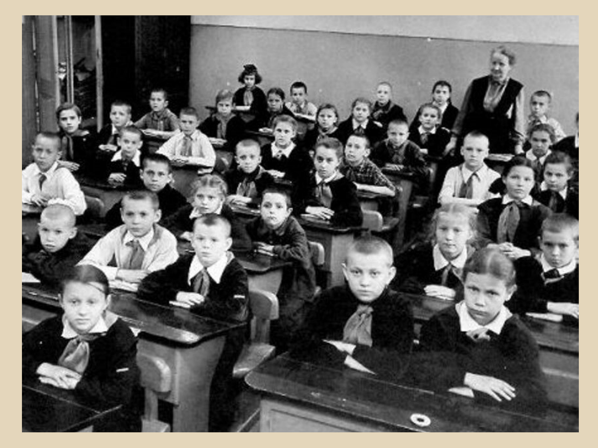 В СССР тоже были очень большие классы, но дети вели себя намного лучше, чем сейчас