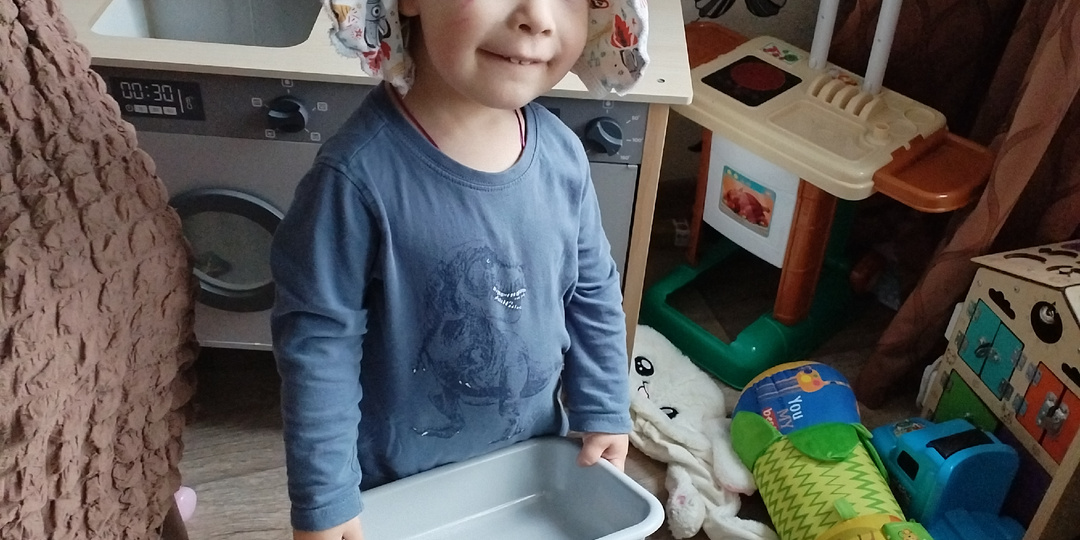 Как двойняшки кухню разгромили