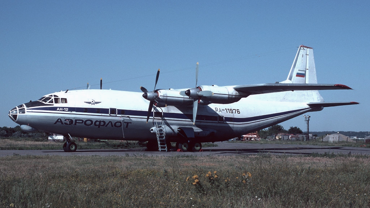Ан-12БП «Аэрофлота» (ВВС России), идентичный разбившемуся