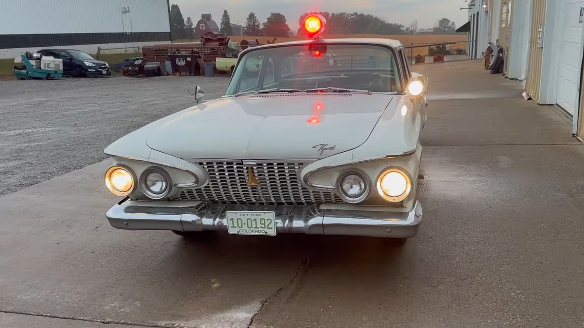 Plymouth Pursuit 1961 года