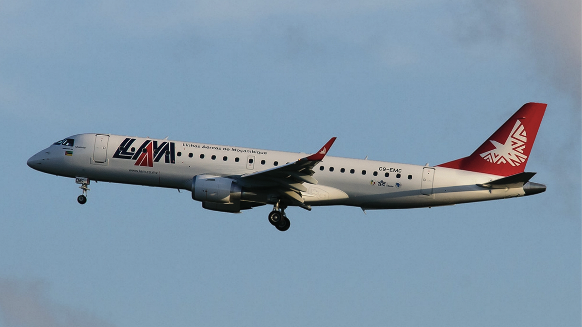 Разбившийся самолёт за 11 месяцев до катастрофы