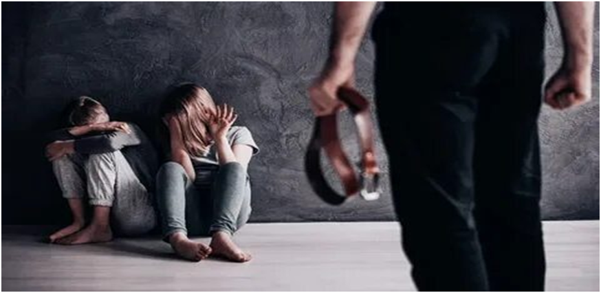 Жестокое обращение с детьми.