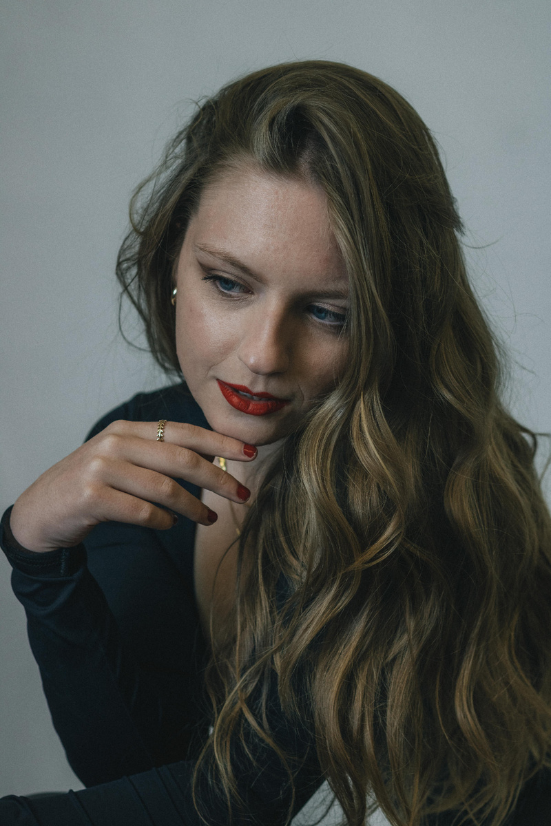 Фотограф: Mayara Caroline  Mombelli : https://www.pexels.com/ru-ru/photo/34122906/