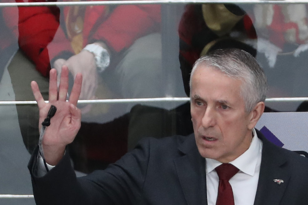 Боб Хартли услышал о себе не самые хорошие слова во время матча с ЦСКА. Фото: соцсети