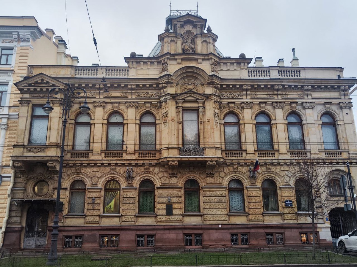 Особняк Кельха. Фото: Знакомьтесь, Петербург