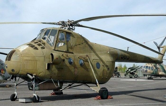 Нужен был более совершенный вертолёт.