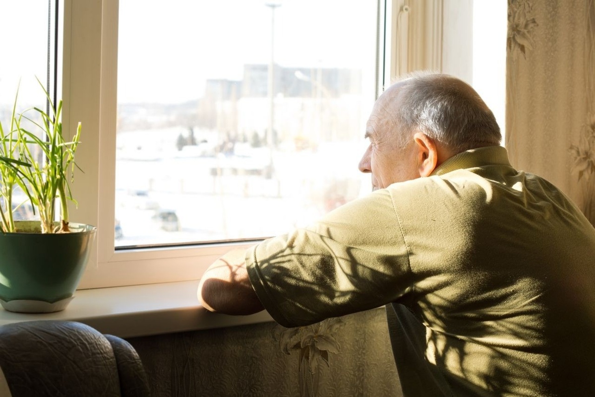 Каждая такая фраза запускает в теле маленькую реакцию стресса. По отдельности это ерунда, но в сумме за день получается приличная нагрузка.
