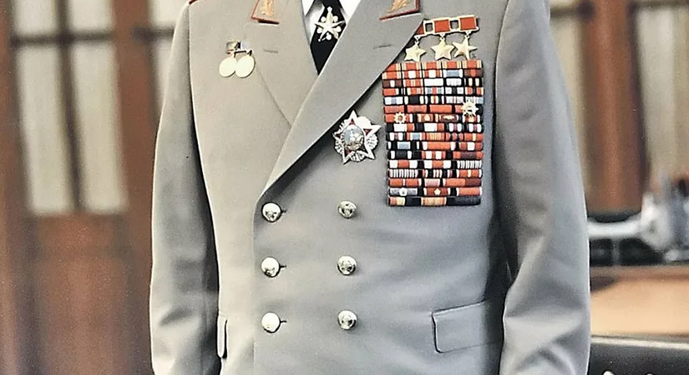 19 декабря – день рождения Леонида Ильича Брежнева, человека возглавлявшего СССР в течение 18 лет