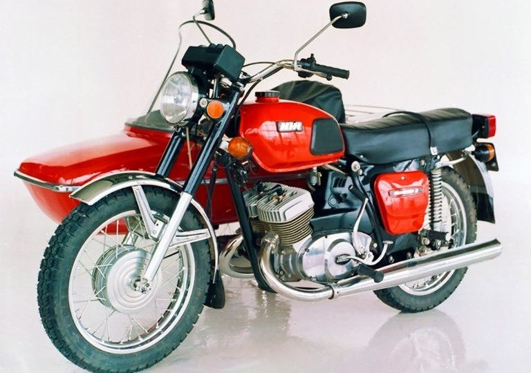 ИЖ Планета и Юпитер — культовые советские мотоциклы послевоенной эпохи