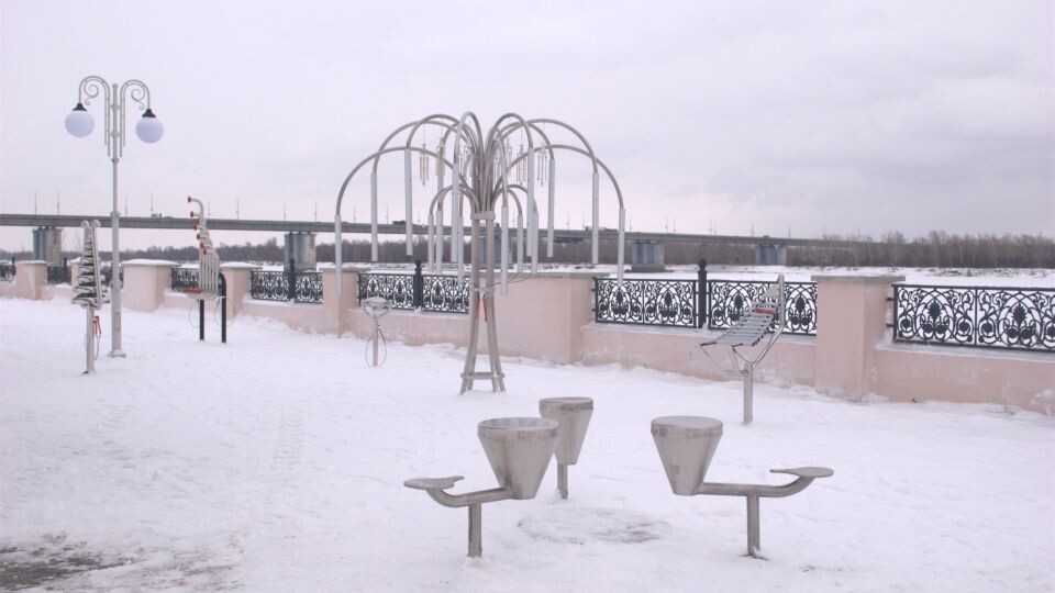   Музыкальная площадка на Оби. Источник: Елизавета Жаринова/"Толк"