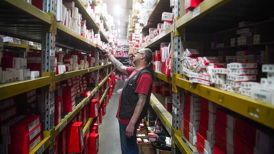     В России хотят создать единую базу китайских автозапчастей ИЗВЕСТИЯ / Эдуард Корниенко