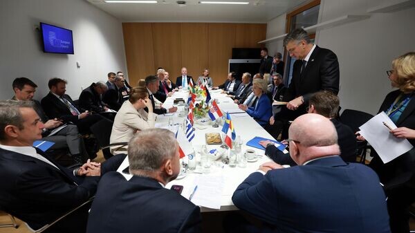    © AP / Olivier Hoslet