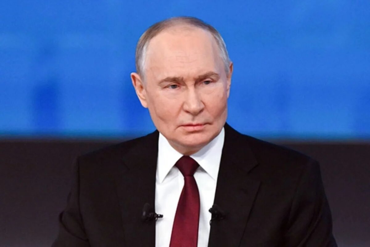    Политолог рассказал, о чём будет «Прямая линия»-2025 с Владимиром Путиным