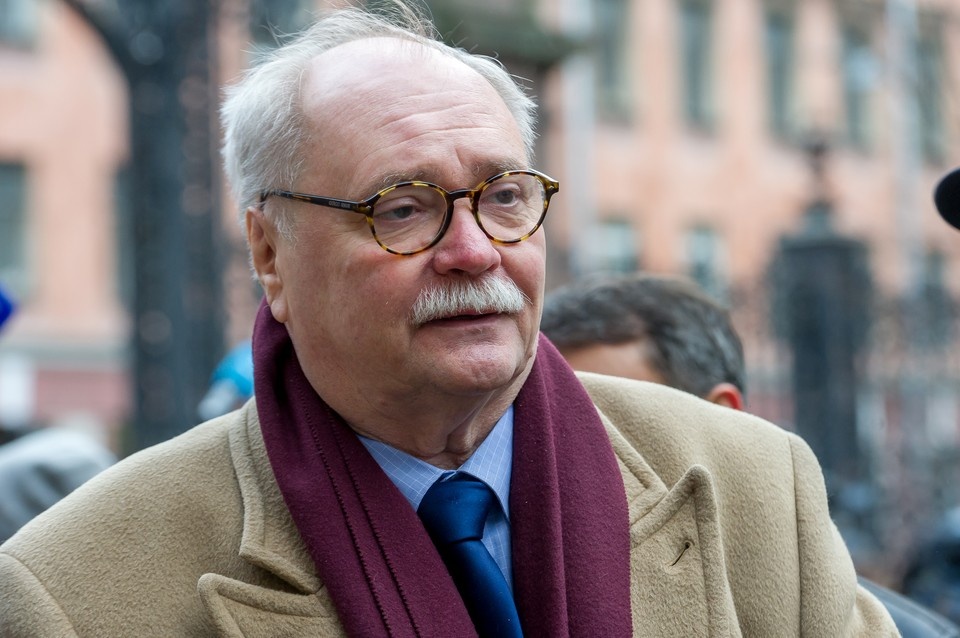    Режиссер Владимир Бортко. Олег ЗОЛОТО