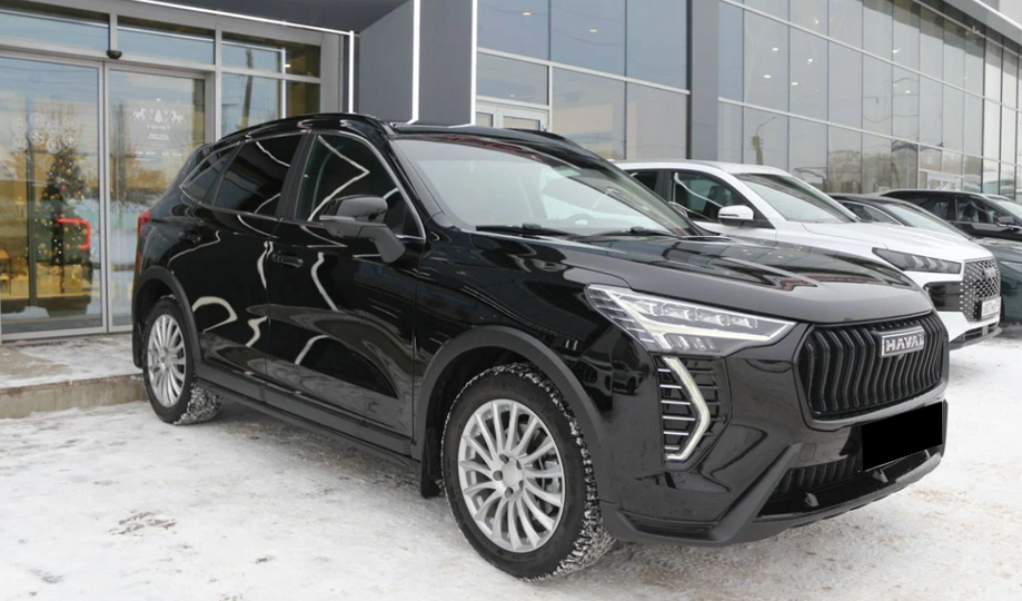 Пузырь лопнул? Люди стали массово избавляться от китайских автомобилей: стоянки забиты, а дилеры в панике не знают, как продавать «вторичку»