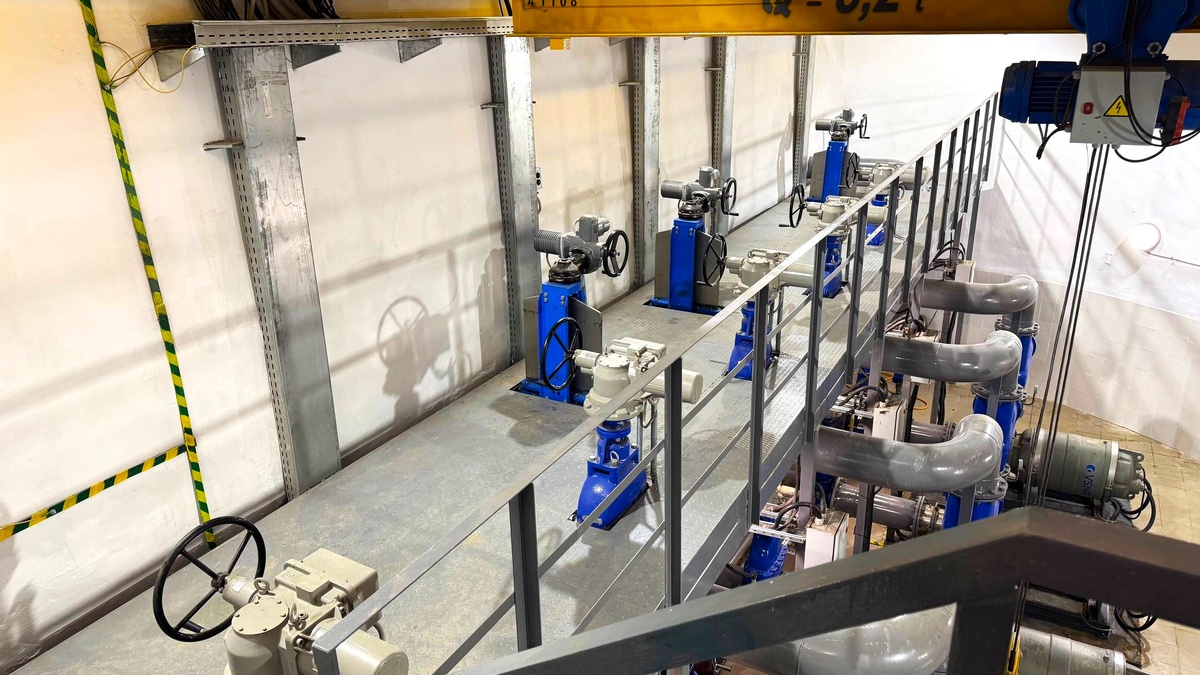    В Нефтеюганске завершается реконструкция самой крупной канализационной насосной станции