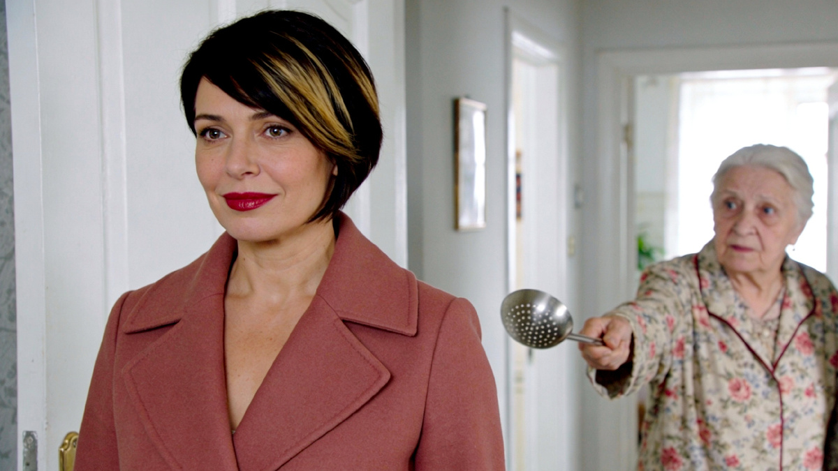 27 лет была удобной женой, а потом купила помаду и закрыла дверь