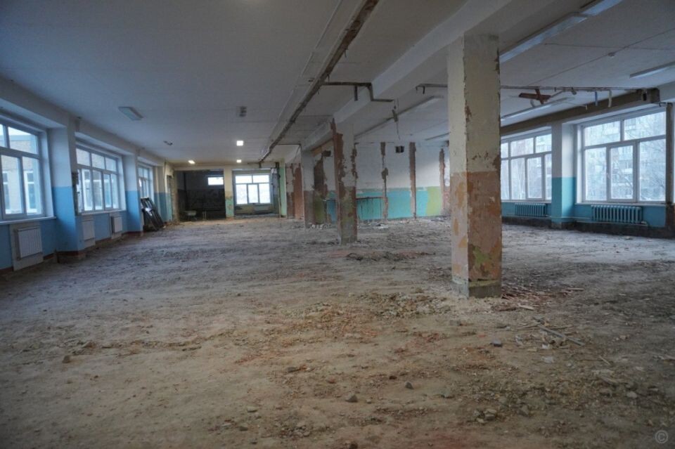    Ремонт школы №102. Источник: barnaul.org