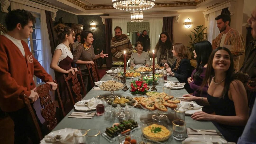 Источник телеграм-канал Керем Бюрсин || Сердцебиение 