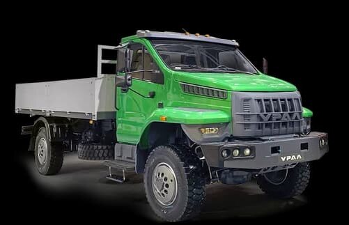   Грузовик «Урал-80»