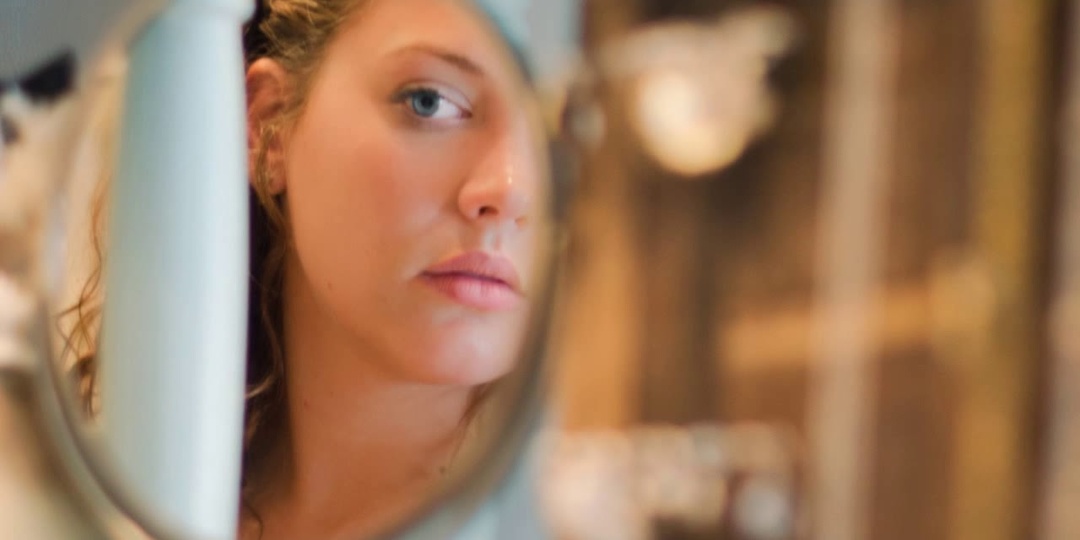 - Нет, Юра. Ты только разбередил мою рану. Уходи. Дай ей хотя бы затянуться.