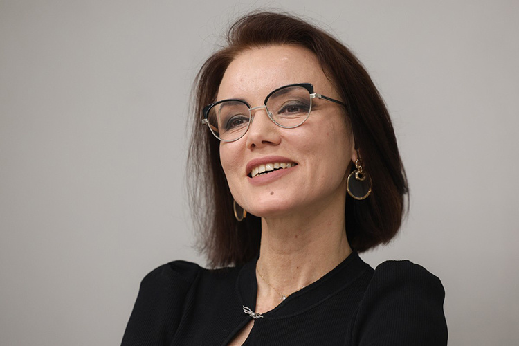    Чулпан Закирова: «По согласованию с министерством культуры России наш ансамбль танца „Казань“ в 2025 году побывал с гастролями в Краснодарском крае, в Дагестане, Башкортостане и крупных городах Поволжья». Фото предоставлено Чулпан Закировой